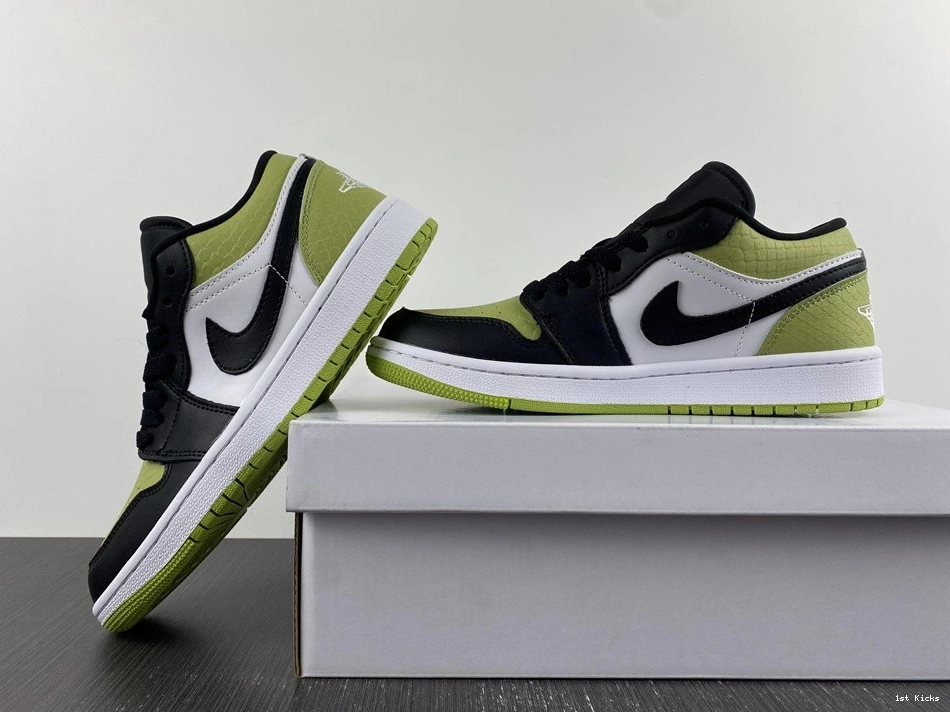Green Snakeskin DX4446-301 Vivid Jordan (W) 1 Low - 1012
